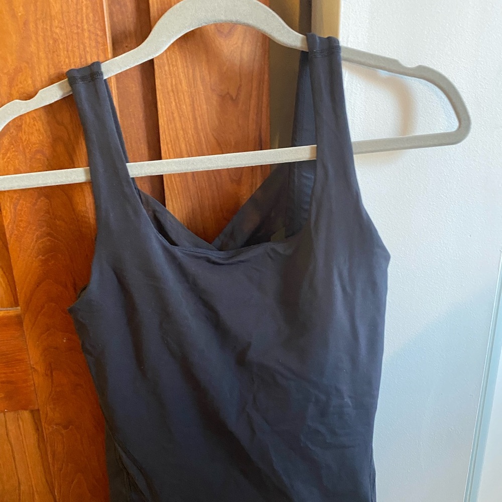 Lululemon Black Tank + build in bra 6